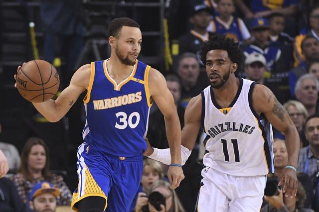 男女一边吃奶一边做爰